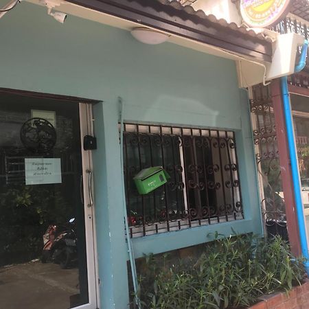 Orchid House Hotel Bangkok Kültér fotó